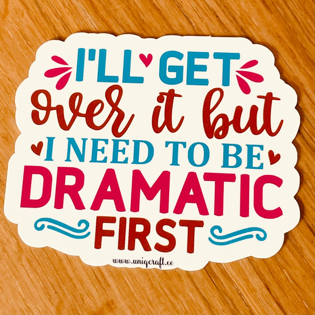 Vinüülkleebis "Dramatic" - Image 2