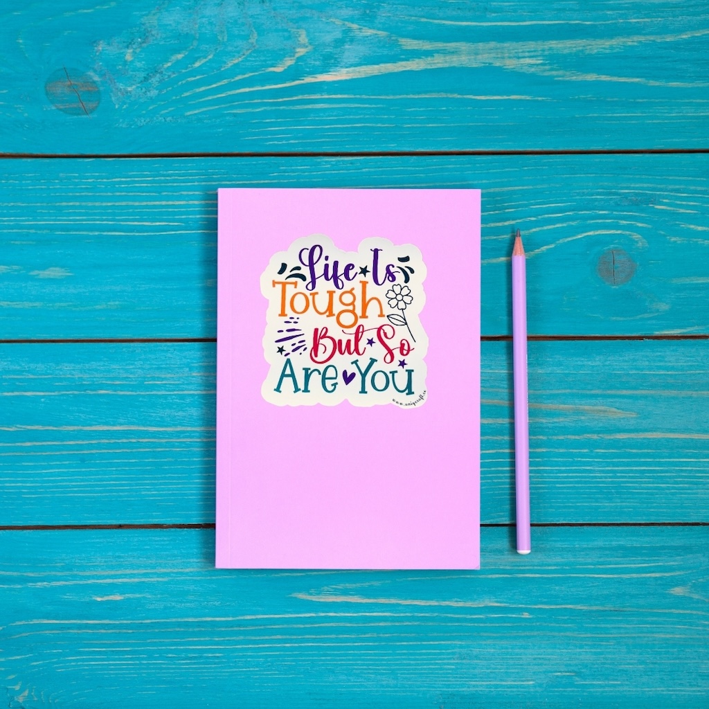 Vinüülkleebis "tough"