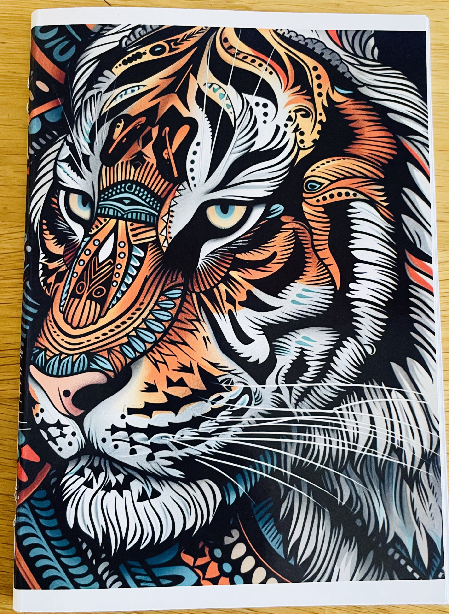 Värviraamat "Loomad mandala"